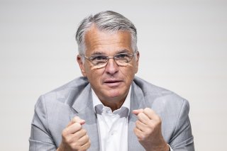 "Il est clair pour tous que l'intégration est douloureuse bien que nécessaire", déclare le patron d'UBS dans Le Matin Dimanche.